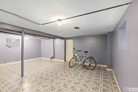 560 E 104th Pl, Chicago, IL 60628 photo 9