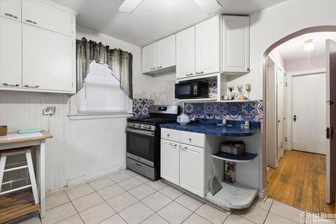 560 E 104th Pl, Chicago, IL 60628 photo 13