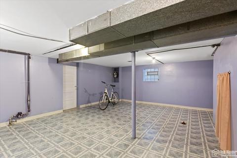 560 E 104th Pl, Chicago, IL 60628 photo 10