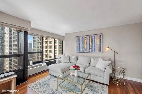 30 E Huron St #2104, Chicago, IL 60611 photo 5