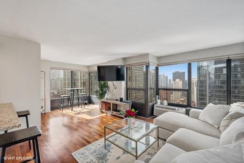 30 E Huron St #2104, Chicago, IL 60611 photo 4