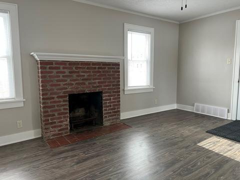 1807 E 2nd St, Sterling, IL 61081 photo 2