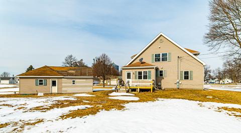 413 Corn St, Emden, IL 62635 photo 31