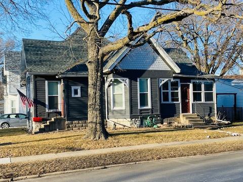 622 Nachusa Ave, Dixon, IL 61021 photo 1