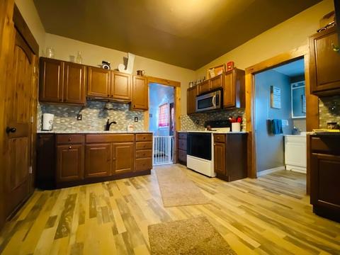 622 Nachusa Ave, Dixon, IL 61021 photo 8