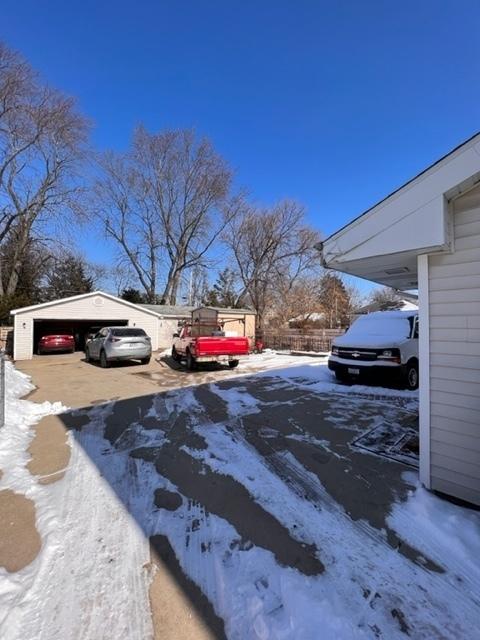 614 Chester Ave, Elgin, IL 60120 photo 3