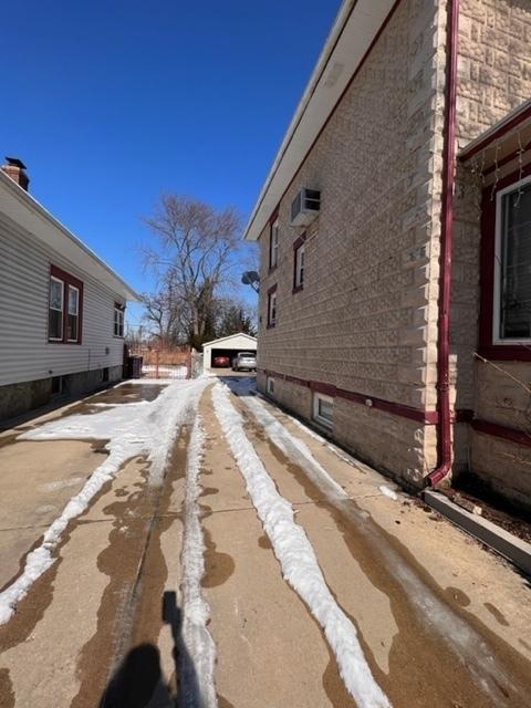 614 Chester Ave, Elgin, IL 60120 photo 2