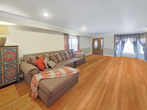 847 E 76th St, Chicago, IL 60619 photo 5