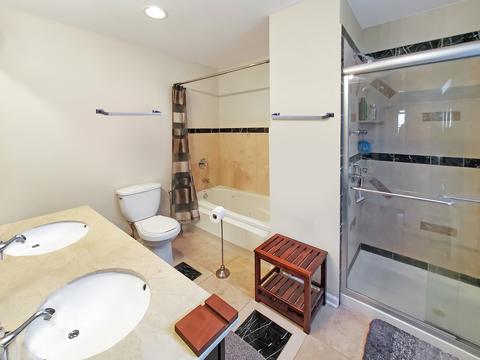 847 E 76th St, Chicago, IL 60619 photo 8