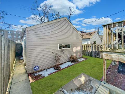 847 E 76th St, Chicago, IL 60619 photo 16