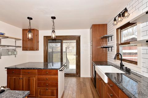 5207 Pistakee Dr, Mchenry, IL 60051 photo 4
