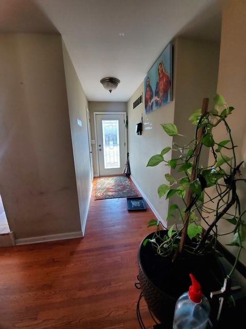 1032 Bruce Dr, Elgin, IL 60120 photo 3