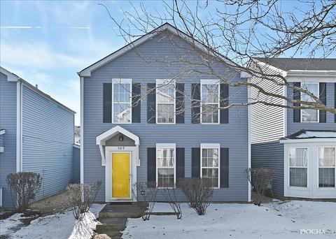 989 Symphony Dr, Aurora, IL 60504 photo 2
