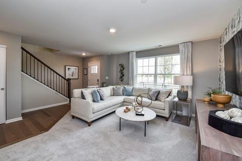 2904 Reflection Dr, Naperville, IL 60564 photo 3