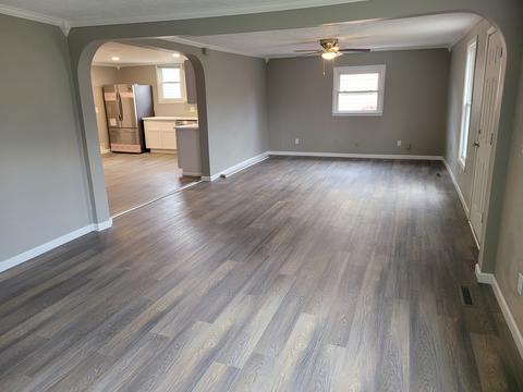 318 E 2nd St, El Paso, IL 61738 photo 15