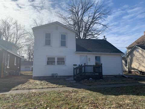 318 E 2nd St, El Paso, IL 61738 photo 1