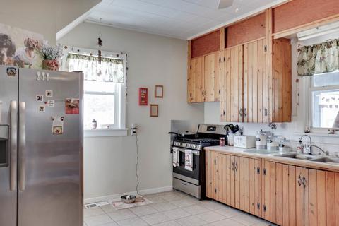 206 Exchange St, Danvers, IL 61732 photo 6
