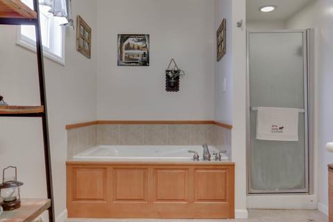 206 Exchange St, Danvers, IL 61732 photo 16