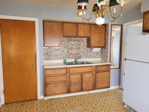 1528 Victoria Ave, Berkeley, IL 60163 photo 6