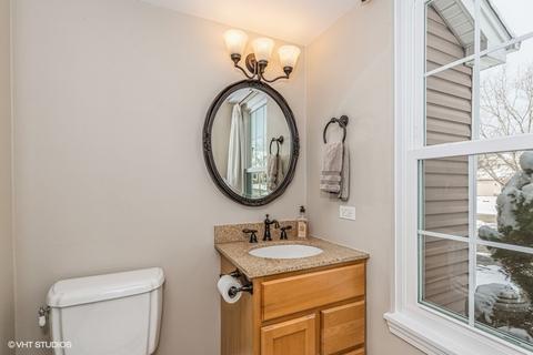 9 Starboard Ct, Third Lake, IL 60030 photo 13