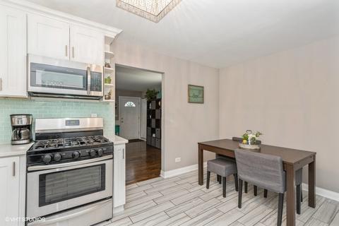 1036 Pitner Ave, Evanston, IL 60202 photo 8