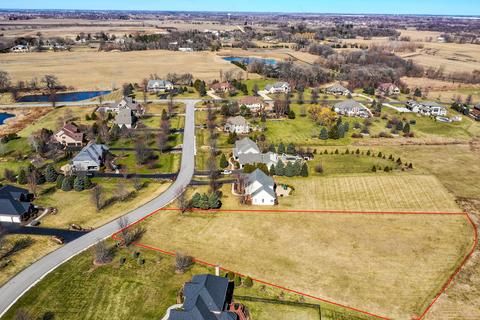 11 N565 Hunter Trl, Elgin, IL 60124 photo 8