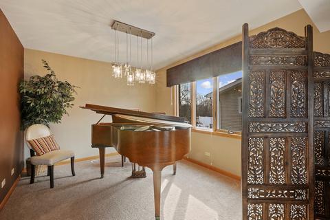 17001 Forest Ave, Oak Forest, IL 60452 photo 5