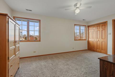 17001 Forest Ave, Oak Forest, IL 60452 photo 15