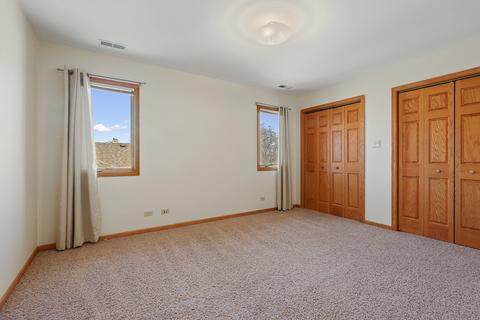 17001 Forest Ave, Oak Forest, IL 60452 photo 16
