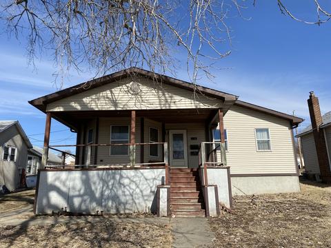 110 E Caroline St, Spring Valley, IL 61362 photo 3