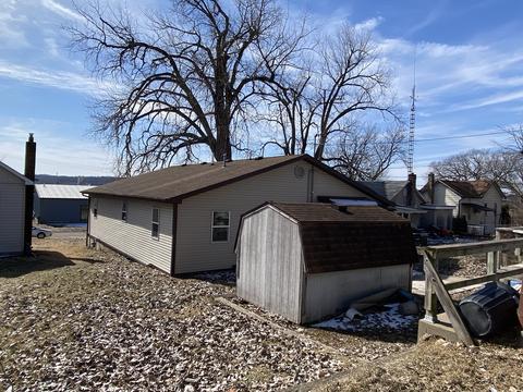 110 E Caroline St, Spring Valley, IL 61362 photo 19