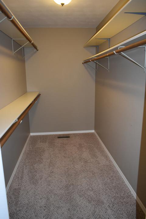 697 E 2nd St, El Paso, IL 61738 photo 15
