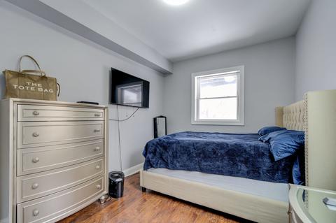 1315 E 73rd St, Chicago, IL 60619 photo 10