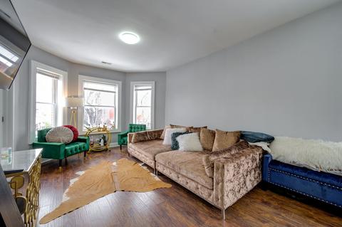 1315 E 73rd St, Chicago, IL 60619 photo 4