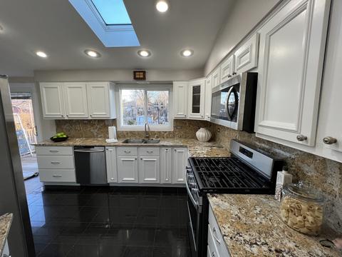 2933 Central Rd, Glenview, IL 60025 photo 16