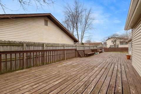 405 Harbor Ter, Bartlett, IL 60103 photo 23
