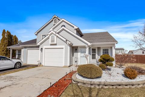 367 Cedar Ct, Carol Stream, IL 60188 photo 2