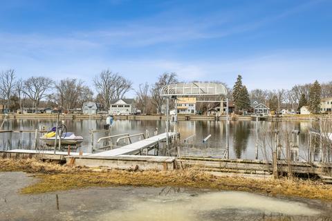 2203 Salem Ave, Johnsburg, IL 60051 photo 23