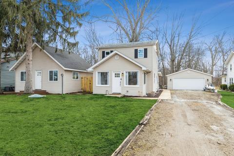 2203 Salem Ave, Johnsburg, IL 60051 photo 1