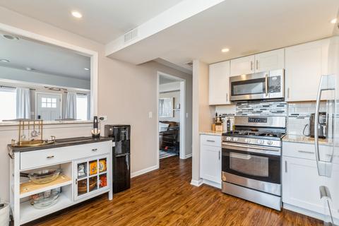 2203 Salem Ave, Johnsburg, IL 60051 photo 8