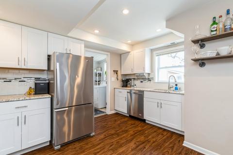 2203 Salem Ave, Johnsburg, IL 60051 photo 9