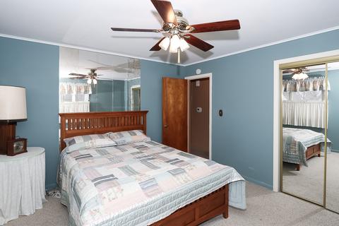 150 N Westgate Rd, Des Plaines, IL 60016 photo 10