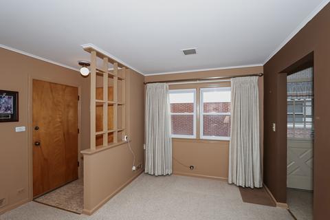 150 N Westgate Rd, Des Plaines, IL 60016 photo 4