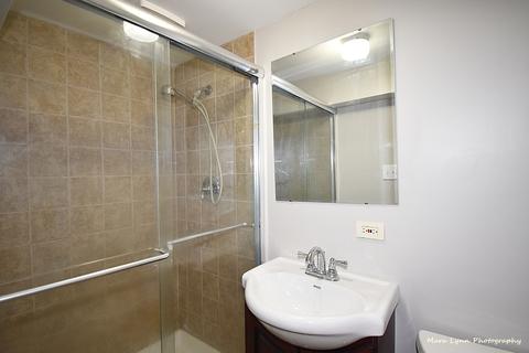 102 S Gables Blvd, Wheaton, IL 60187 photo 21