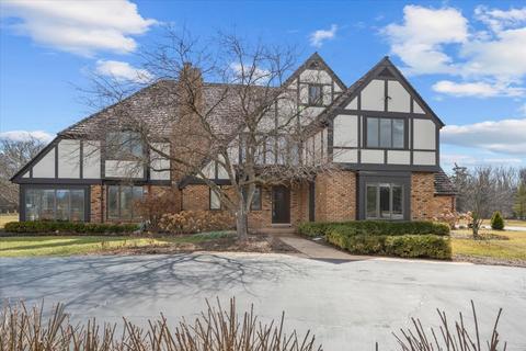 5 N605 Robin Ln, Wayne, IL 60184 photo 1