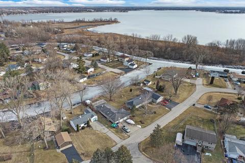 5306 N Circle Dr, Mchenry, IL 60050 photo 20
