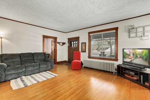 115 N Wright St, Naperville, IL 60540 photo 6
