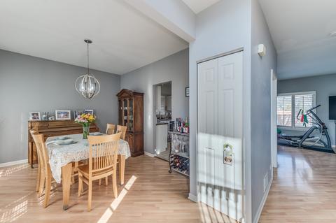 2040 Westridge Blvd, Bartlett, IL 60103 photo 4