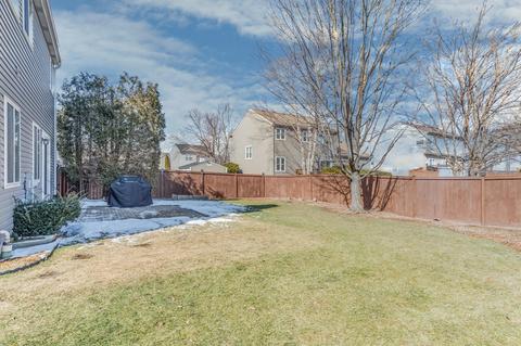 2040 Westridge Blvd, Bartlett, IL 60103 photo 25