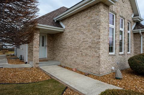 5142 Ribbon Ct, Monee, IL 60449 photo 2